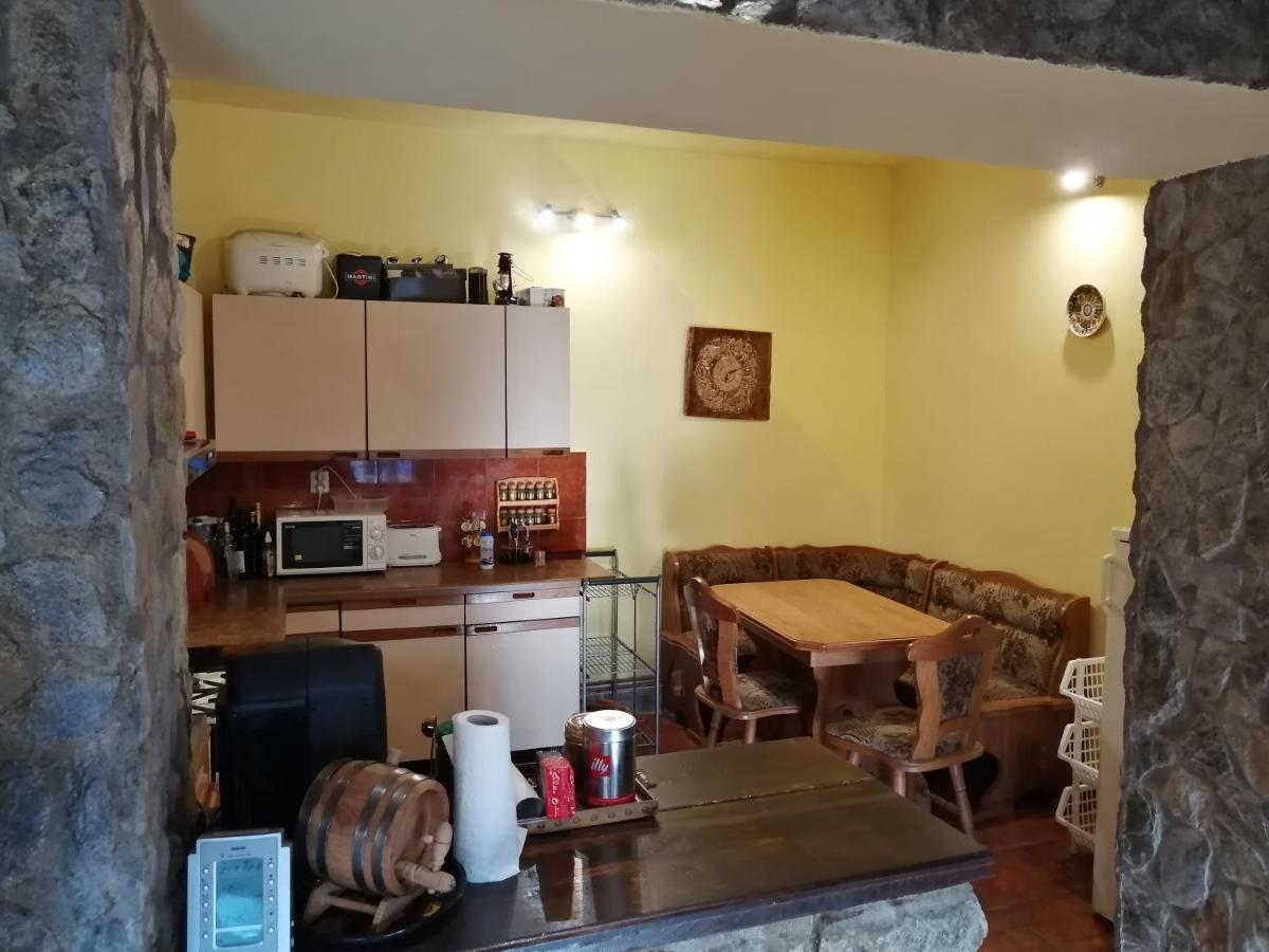Casa Sasca Montana Villa Bagian luar foto