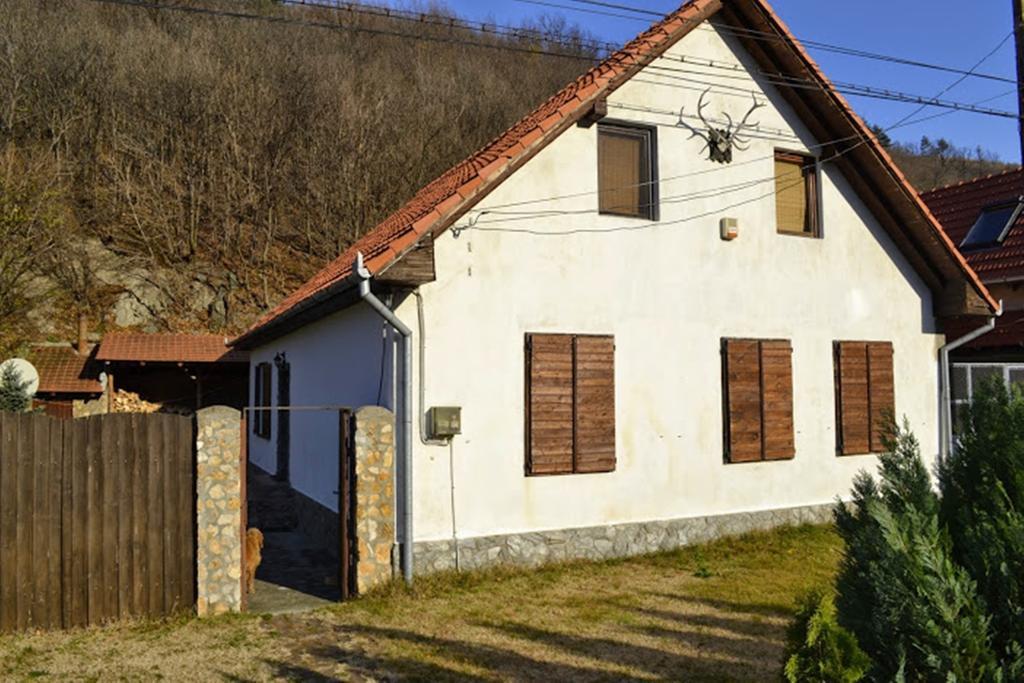 Casa Sasca Montana Villa Ruang foto