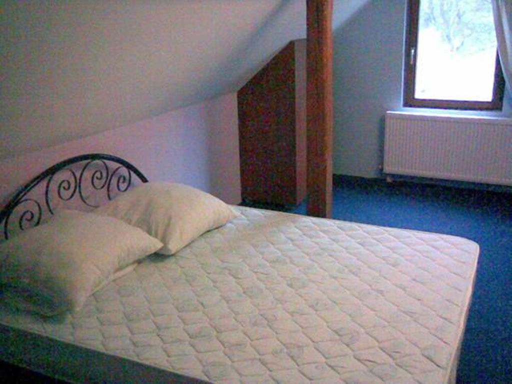 Casa Sasca Montana Villa Ruang foto