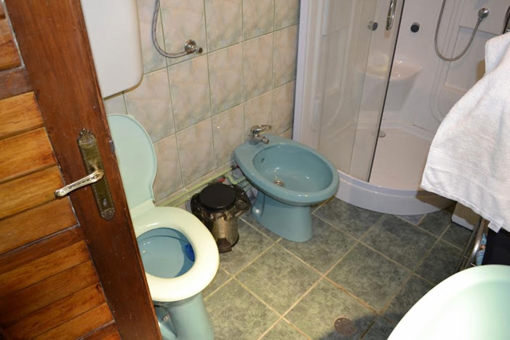 Casa Sasca Montana Villa Ruang foto