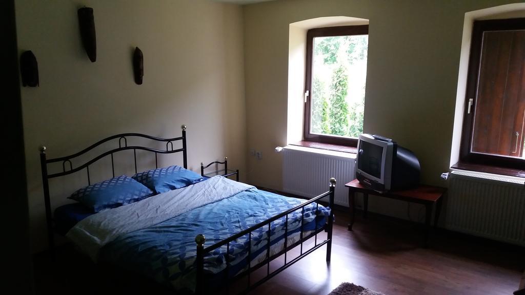 Casa Sasca Montana Villa Bagian luar foto